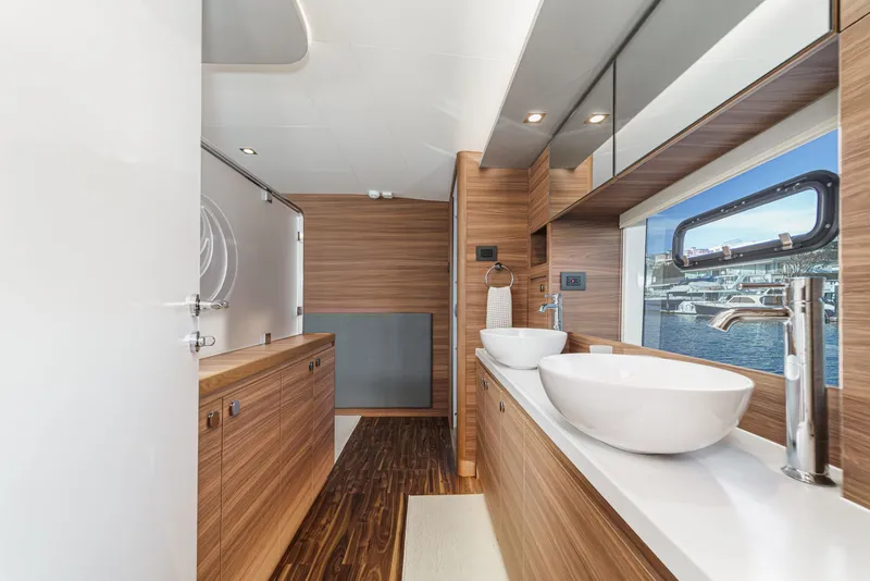 Slide: The Image of Aquila 50 Fly 2026 - 61