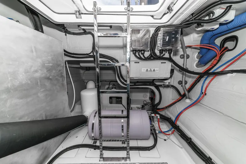 Slide: The Image of Aquila 50 Fly 2026 - 75