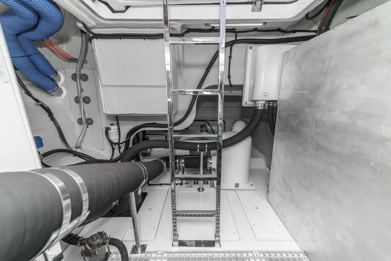 Slide: The Image of Aquila 50 Fly 2026 - 80