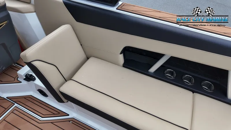 Slide: The Image of Nautique GS24 2025 - 22