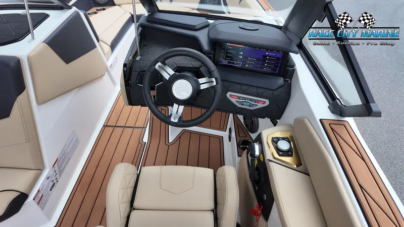 Slide: The Image of Nautique GS24 2025 - 30