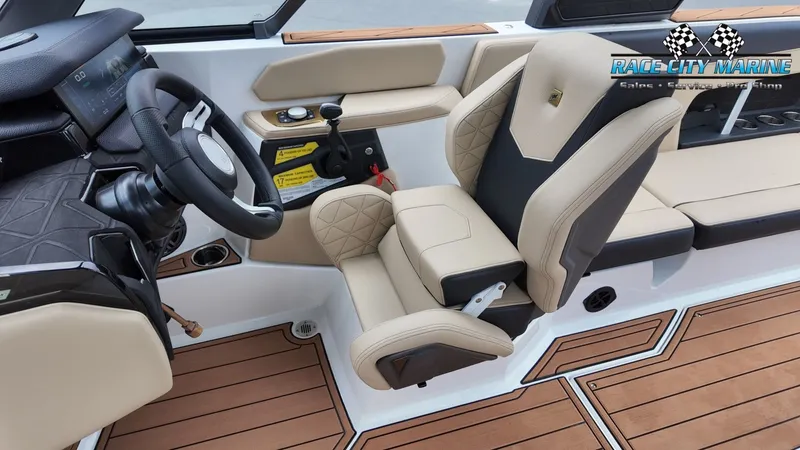 Slide: The Image of Nautique GS24 2025 - 35