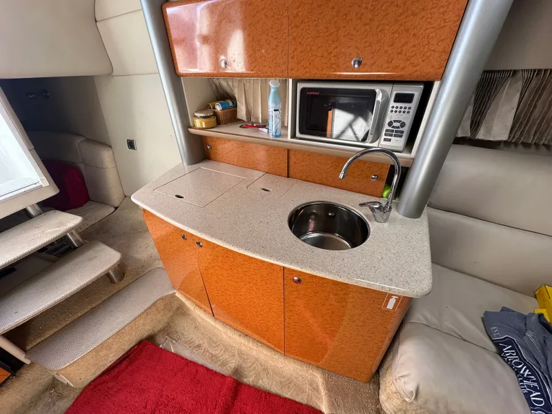 Slide: The Image of Formula 370 Super Sport 2006 - 10