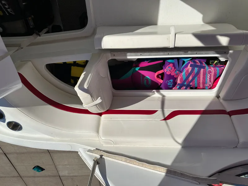 Slide: The Image of Formula 370 Super Sport 2006 - 17