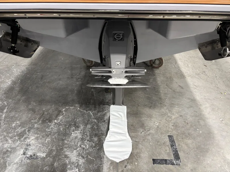 Slide: The Image of Cobalt R4 Surf 2026 - 24