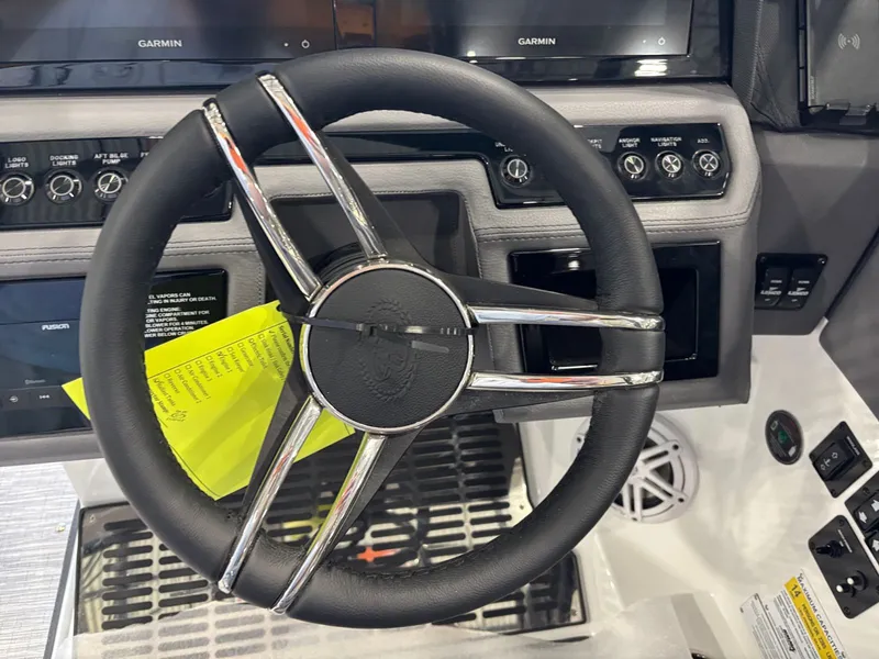 Slide: The Image of Colbalt R6 Surf 2026 - 12