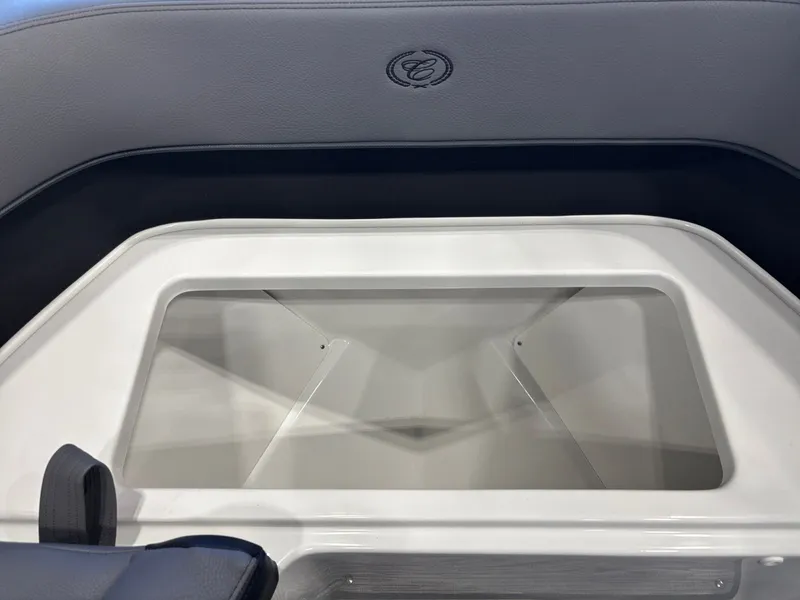 Slide: The Image of Colbalt R6 Surf 2026 - 17