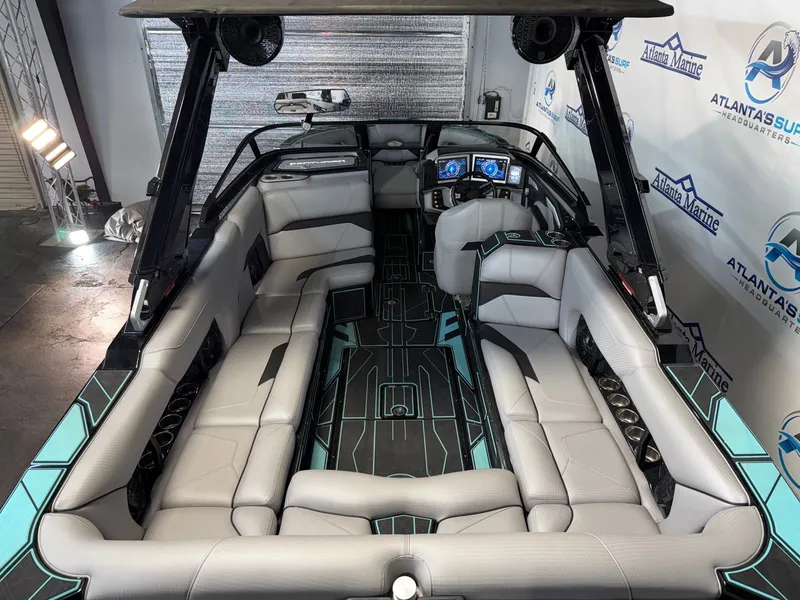 Slide: The Image of Centurion Ri245 2023 - 12