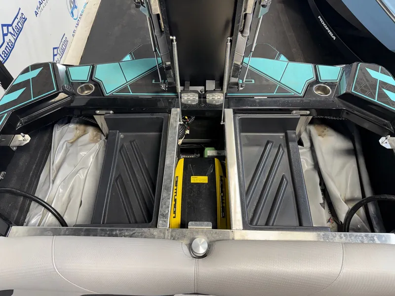 Slide: The Image of Centurion Ri245 2023 - 26