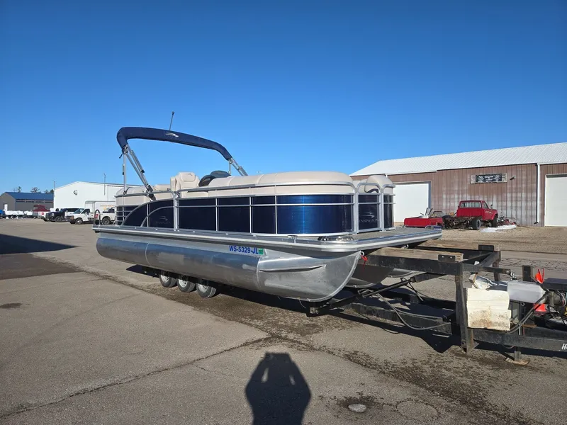 Slide: The Image of 2015 Bennington 2250 GSR pontoon boat on trailer. - 4