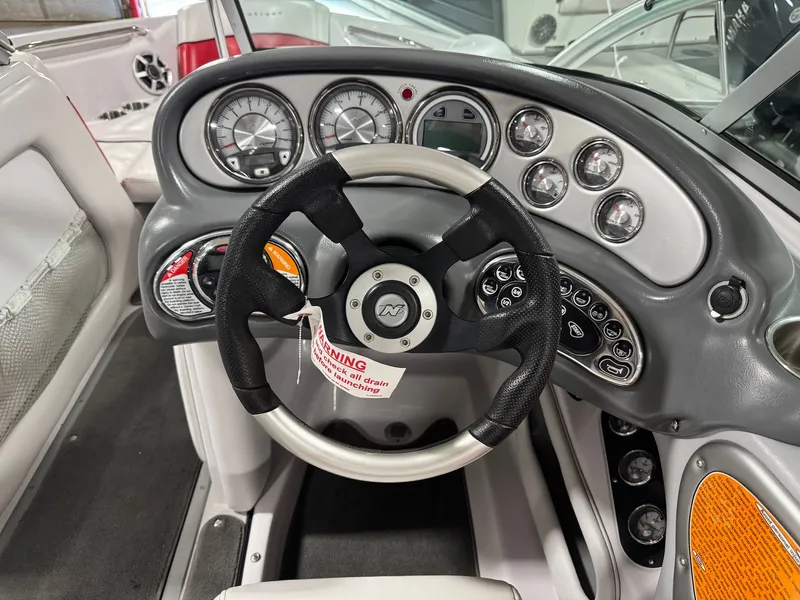 Slide: The Image of Nautique SV-211 Team 2006 - 19