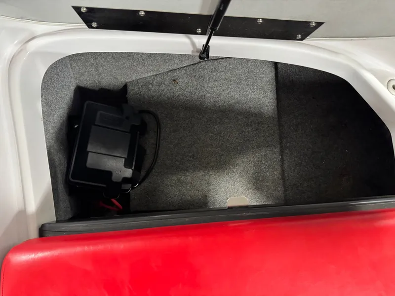 Slide: The Image of Nautique SV-211 Team 2006 - 22