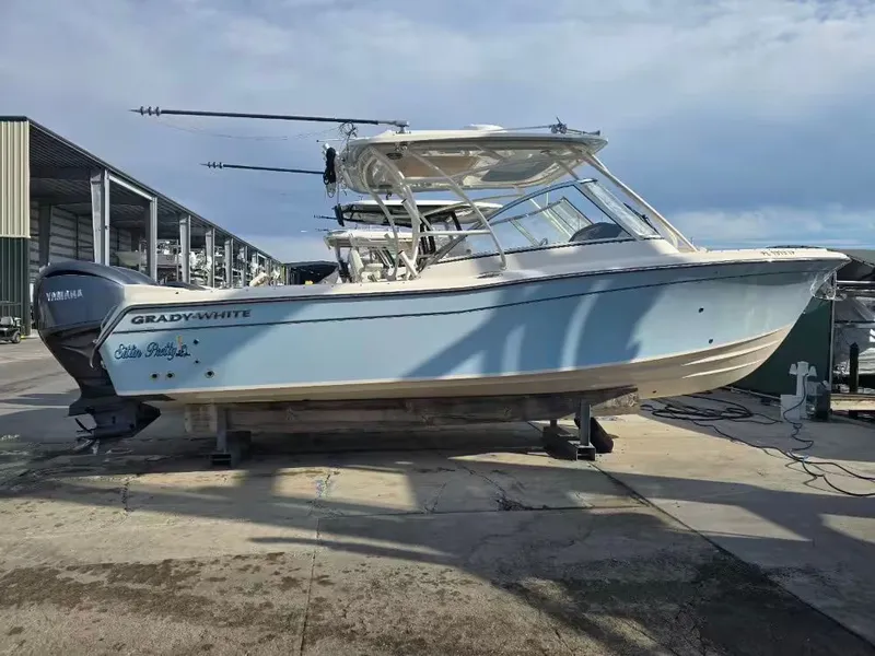 The Image of 2022 Grady-White Freedom 285 boat on a dock. - 1
