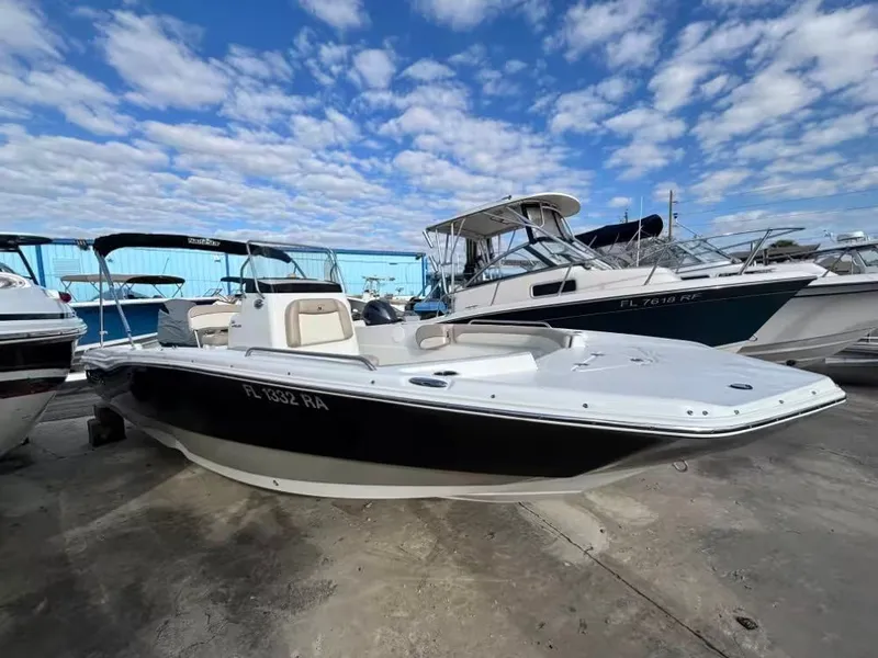 The Image of NauticStar 231 Angler 2016 - 1