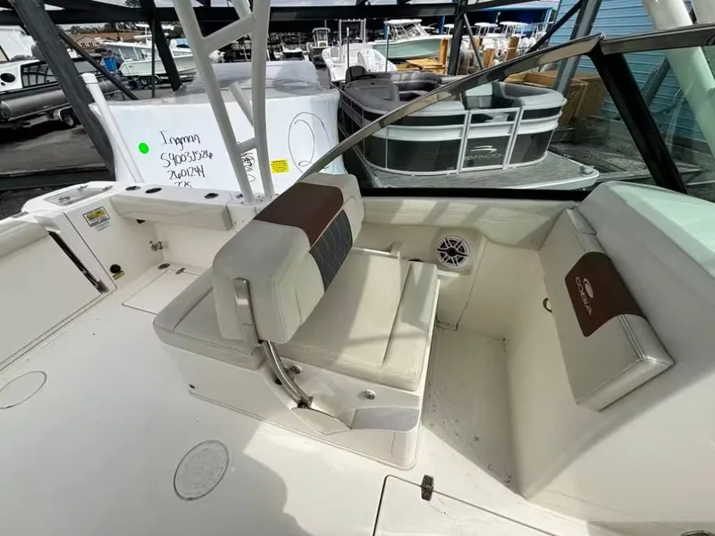 Slide: The Image of Cobia 240DC 2022 - 10