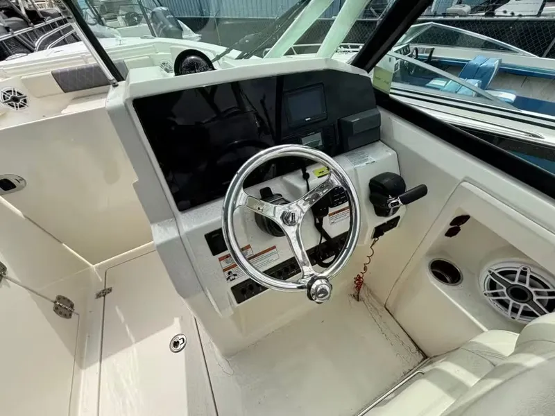 Slide: The Image of Cobia 240DC 2022 - 9