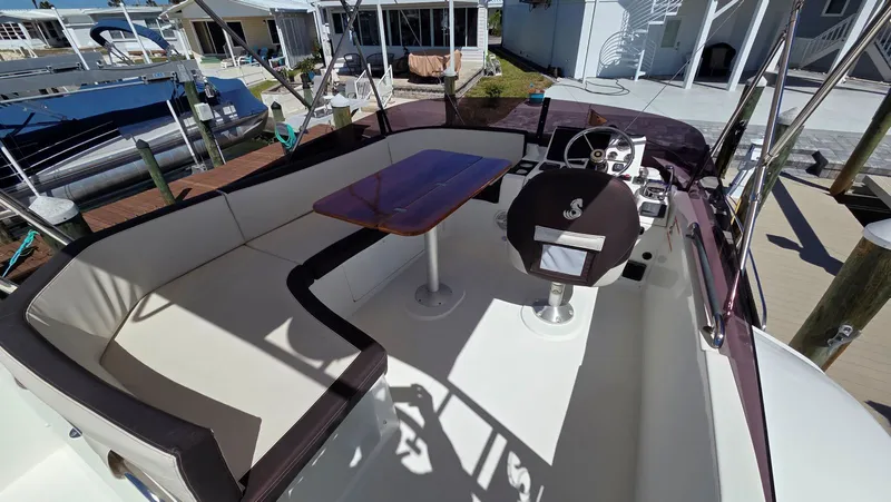 Slide: The Image of Beneteau Swift Trawler 35 2019 - 14