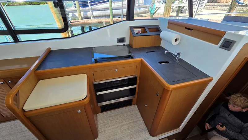 Slide: The Image of Beneteau Swift Trawler 35 2019 - 26