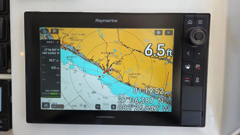 Slide: The Image of Beneteau Swift Trawler 35 2019 - 41