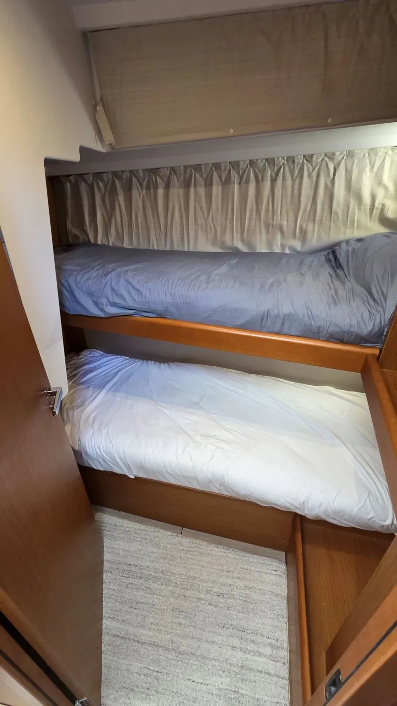 Slide: The Image of Beneteau Swift Trawler 35 2019 - 50