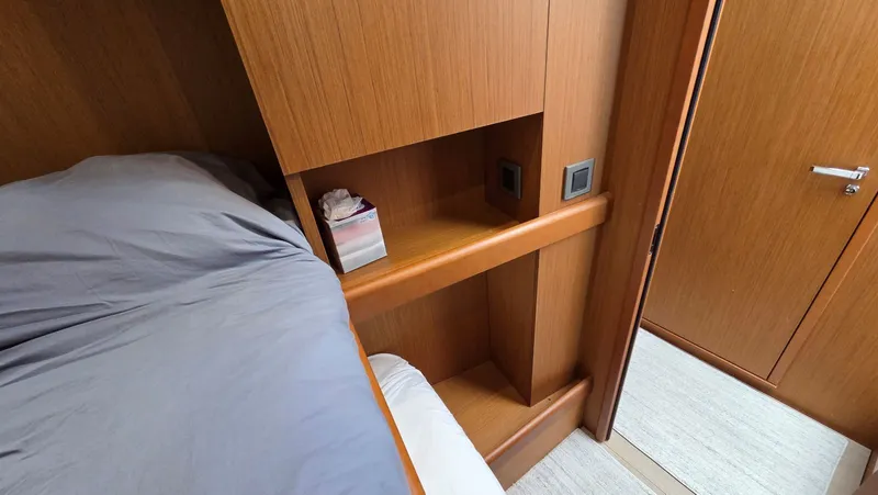 Slide: The Image of Beneteau Swift Trawler 35 2019 - 57