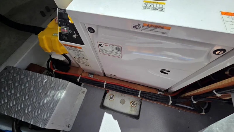 Slide: The Image of Beneteau Swift Trawler 35 2019 - 63