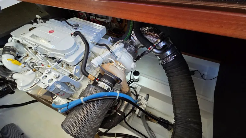 Slide: The Image of Beneteau Swift Trawler 35 2019 - 70