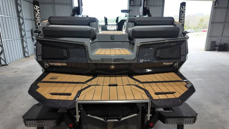 Slide: The Image of MasterCraft X24 2026 - 110