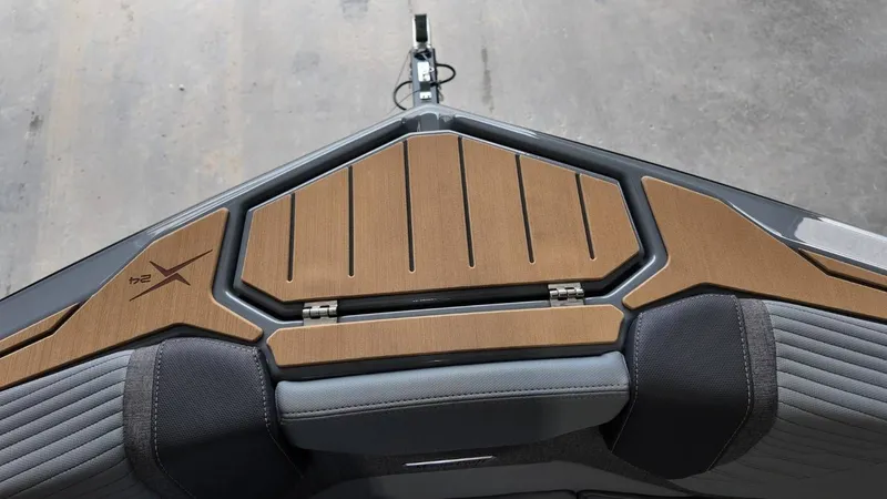 Slide: The Image of MasterCraft X24 2026 - 40