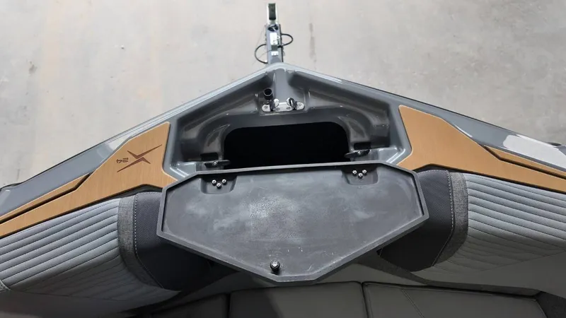 Slide: The Image of MasterCraft X24 2026 - 41