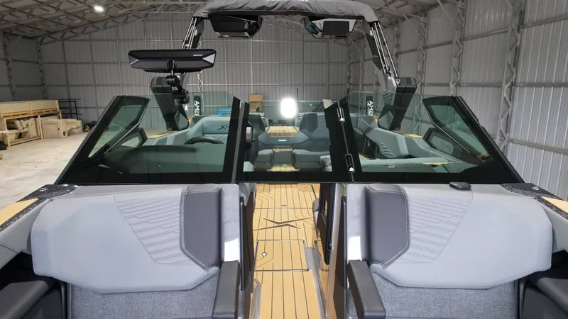 Slide: The Image of MasterCraft X24 2026 - 42