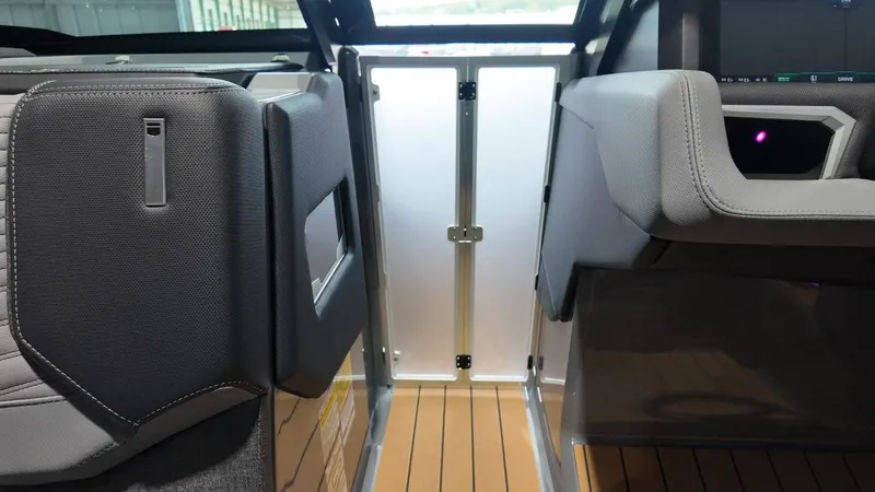 Slide: The Image of MasterCraft X24 2026 - 46