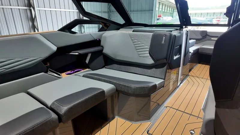 Slide: The Image of MasterCraft X24 2026 - 73