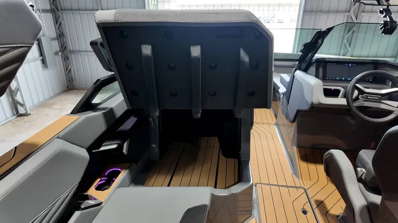 Slide: The Image of MasterCraft X24 2026 - 74