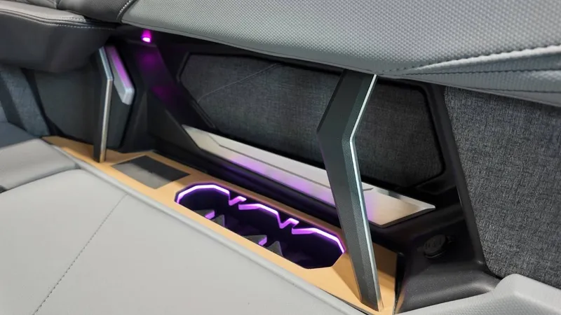 Slide: The Image of MasterCraft X24 2026 - 77