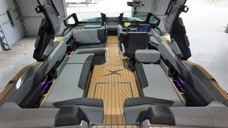 Slide: The Image of MasterCraft X24 2026 - 82