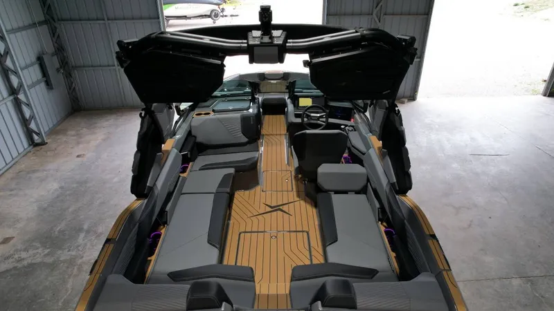 Slide: The Image of MasterCraft X24 2026 - 85