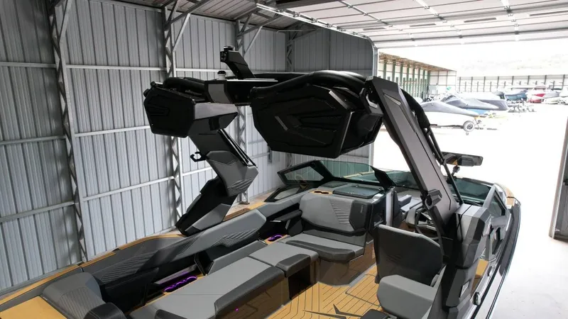 Slide: The Image of MasterCraft X24 2026 - 86