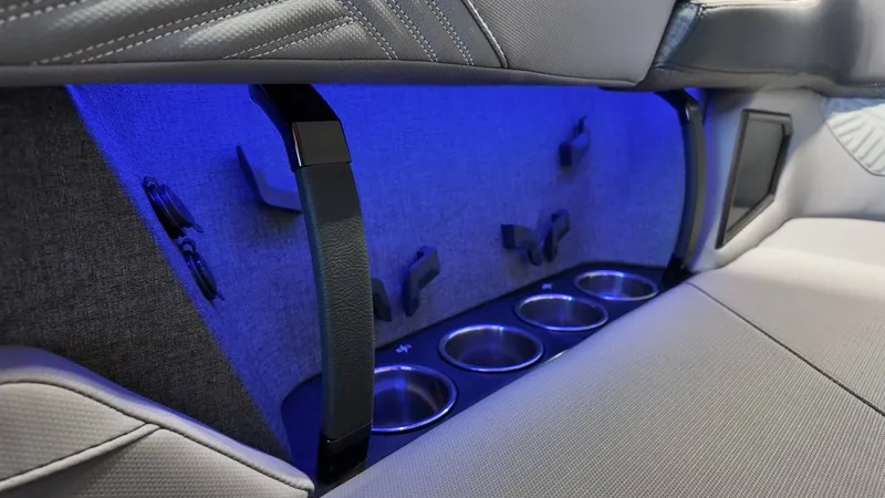 Slide: The Image of MasterCraft XSTAR23 2026 - 108