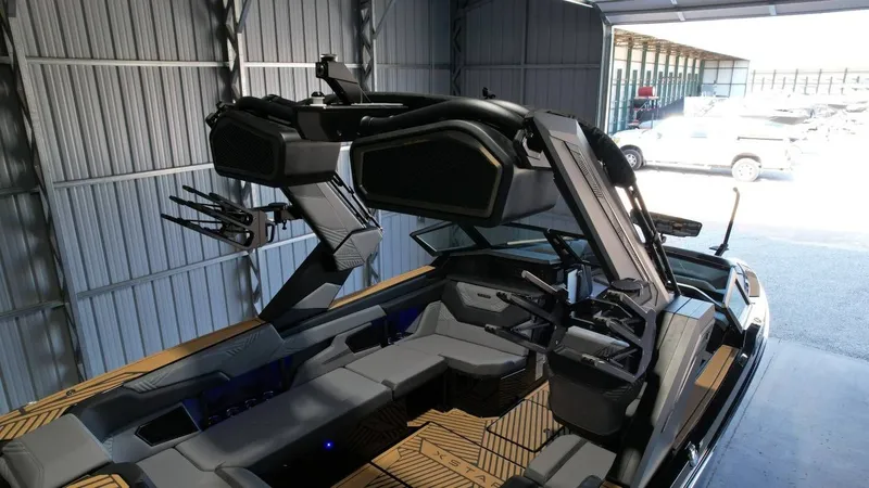 Slide: The Image of MasterCraft XSTAR23 2026 - 114