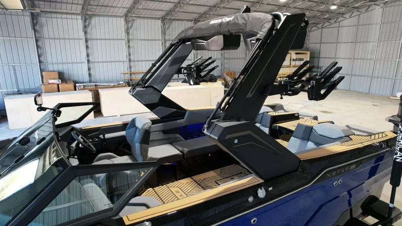 Slide: The Image of MasterCraft XSTAR23 2026 - 121