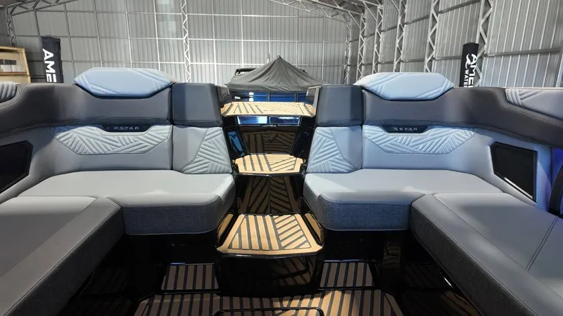 Slide: The Image of MasterCraft XSTAR23 2026 - 122