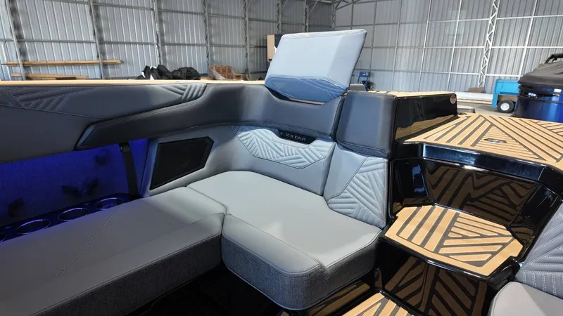 Slide: The Image of MasterCraft XSTAR23 2026 - 128
