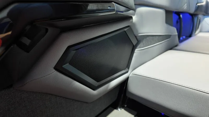 Slide: The Image of MasterCraft XSTAR23 2026 - 132