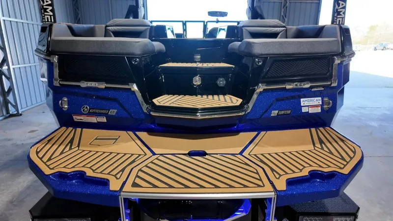 Slide: The Image of MasterCraft XSTAR23 2026 - 149