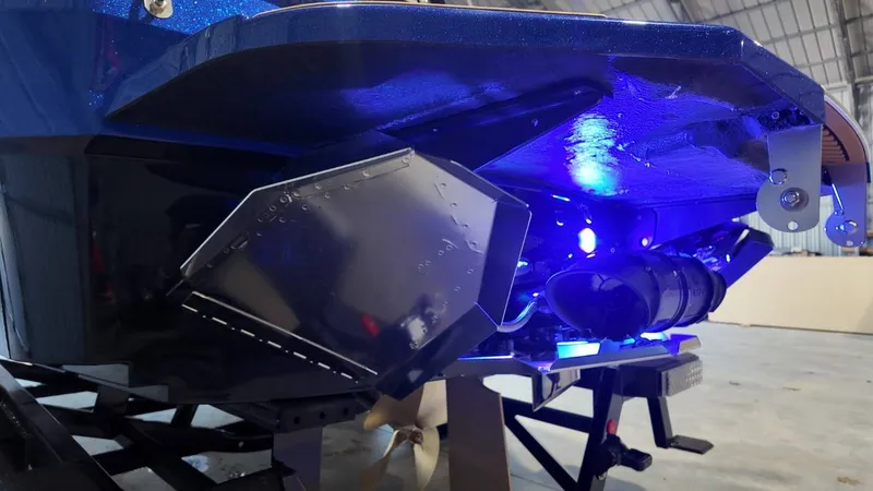 Slide: The Image of MasterCraft XSTAR23 2026 - 15