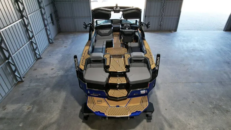 Slide: The Image of MasterCraft XSTAR23 2026 - 21
