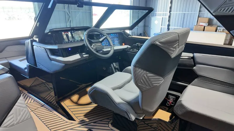 Slide: The Image of MasterCraft XSTAR23 2026 - 61