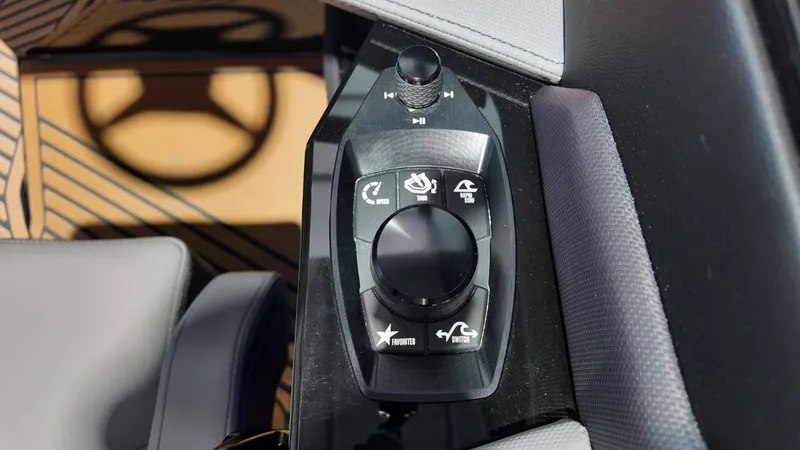 Slide: The Image of MasterCraft XSTAR23 2026 - 74