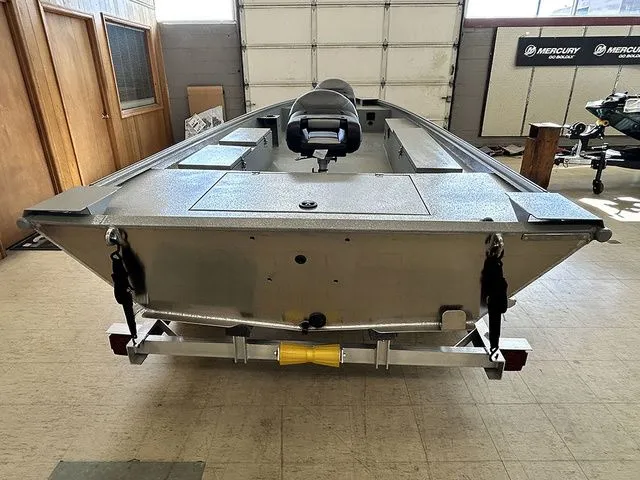 Slide: The Image of Xtreme Boats Classic 1754 SS 2026 - 7